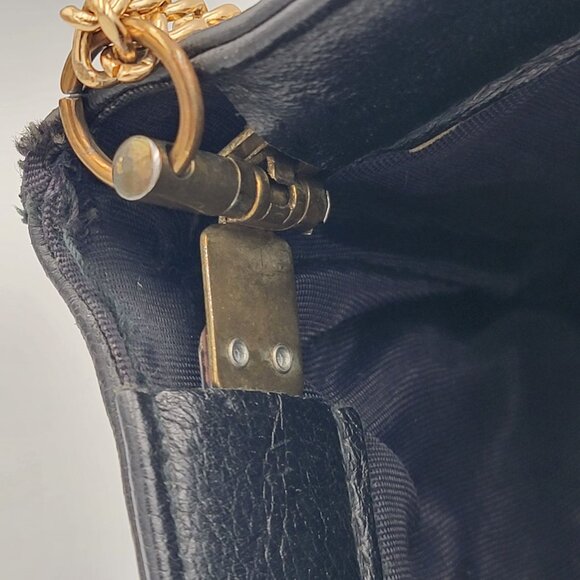 Vintage Black Leather Clutch Purse With Gold Chain Strap & Snap Closure By Ande - Picture 3 of 16